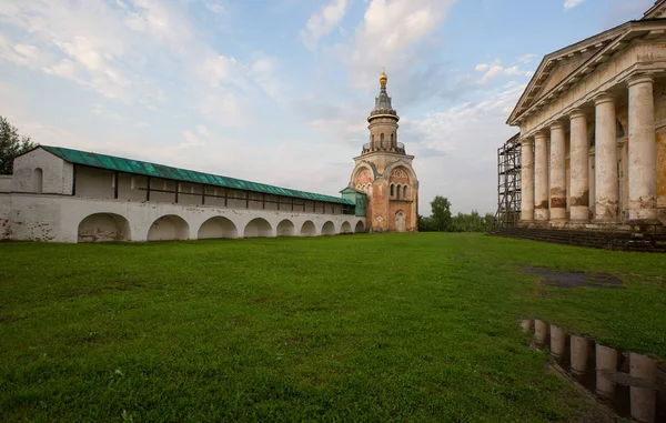 Mosteiro de Borisoglebsky da cidade antiga de Torzhok — Fotografia de Stock