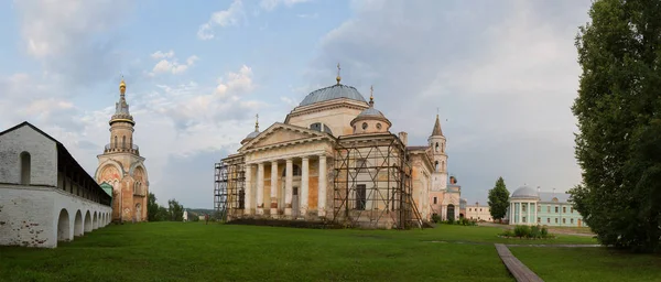 Borisoglebsky klášter starověké město Toržok — Stock fotografie