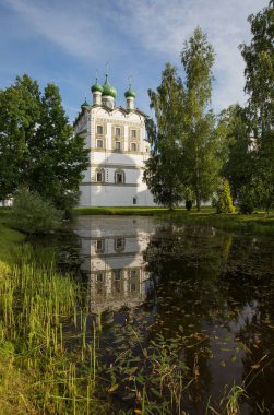 Nikolo-Vyazhishsky Manastırı yakınındaki Veliky Novgorod