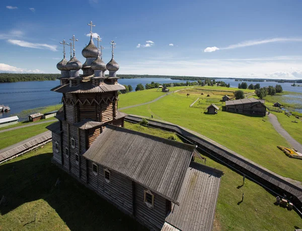 Kizhi, ett museum för träarkitektur — Stockfoto