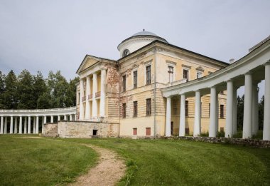 Antik manor Znamenskoe-Rak Tver bölgesi