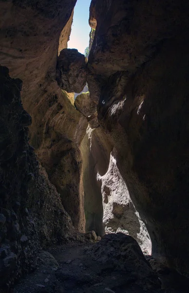 Création naturelle unique dans la gorge du Karadakh du Daghestan — Photo