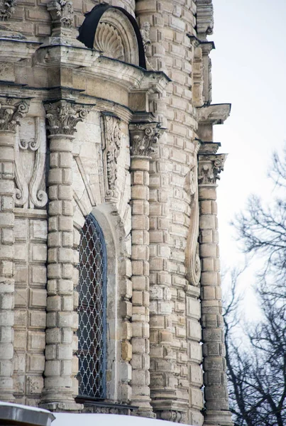 Church of the Sign of the Blessed Virgin Mary in the estate of D — Stock Photo, Image