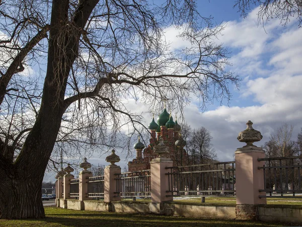 Walk February 2020 Church Holy Trinity Moscow Ostankino Moscow — 스톡 사진