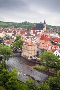 Çek Cumhuriyeti sokakları boyunca yürü - Krumlov