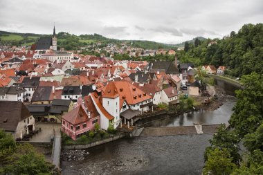 Çek Cumhuriyeti sokakları boyunca yürü - Krumlov