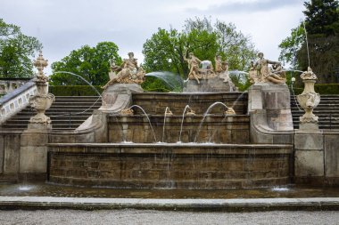 Çek Cumhuriyeti sokakları boyunca yürü - Krumlov