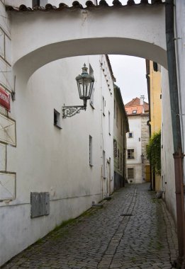 Çek Cumhuriyeti sokakları boyunca yürü - Krumlov