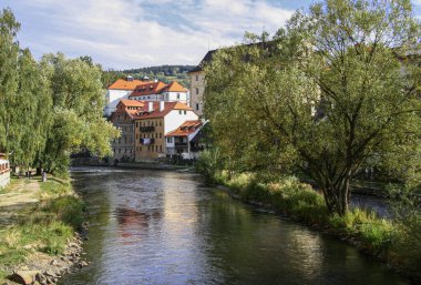 Çek Cumhuriyeti sokakları boyunca yürü - Krumlov