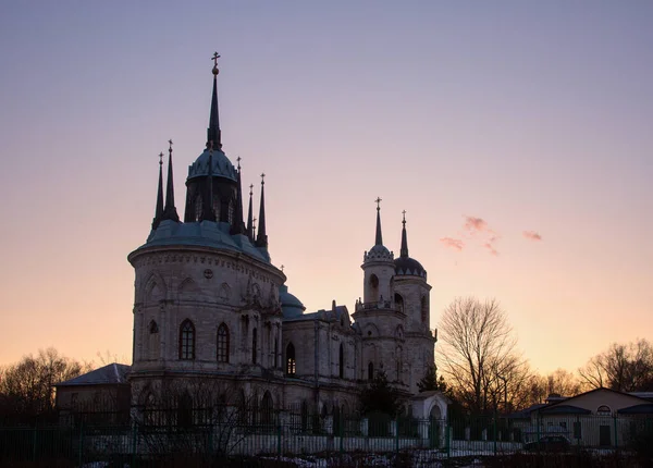 2月在Bykovo庄园的神的母亲Vladimir Icon教堂 — 图库照片