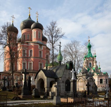 Donskoy Manastırı 'nın Büyük Katedrali ve Moskova' daki toprakları