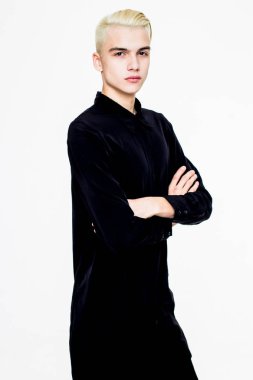 Yakışıklı Sarışın Adam.