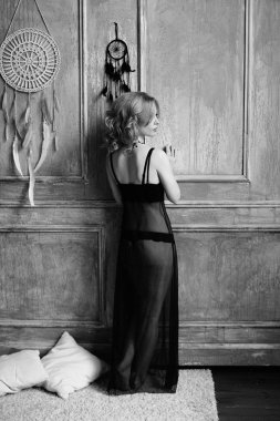 kadın siyah iç çamaşırı