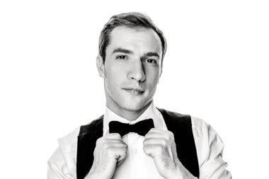 Yakışıklı genç adam.