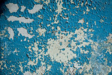 Eski kırık mavi duvar 