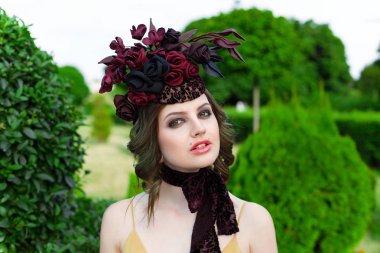 kadın şık şapkalar