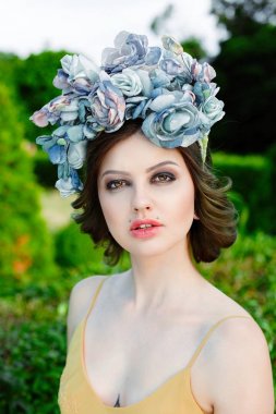 kadın şık şapkalar