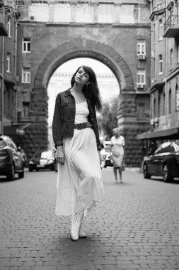 Çekici Genç Kadın