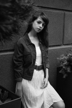 Çekici Genç Kadın