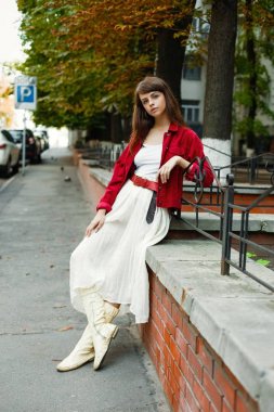 Çekici Genç Kadın