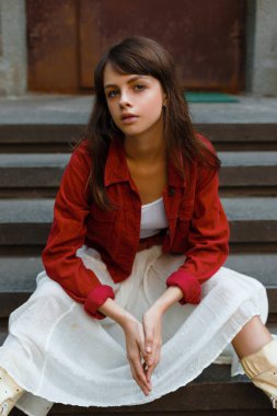 Çekici Genç Kadın