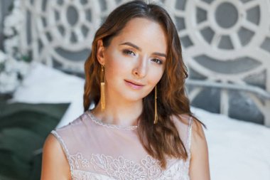 muhteşem bir genç kadın