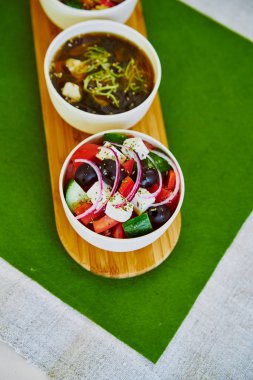 Doğu mutfağı yemekleri kümesi görünümünü yakın çekim