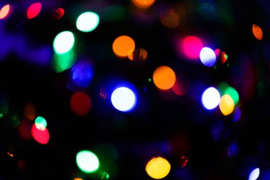 Soyut bulanık etkisi aydınlatmalı closeup karışık Noel ışıkları 