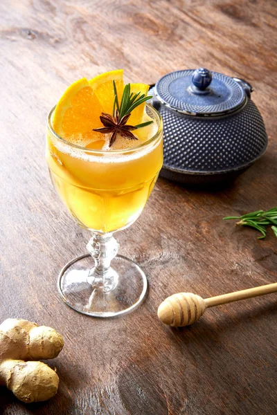 Närbild Frisk Citrus Cocktail Med Kryddor — Stockfoto