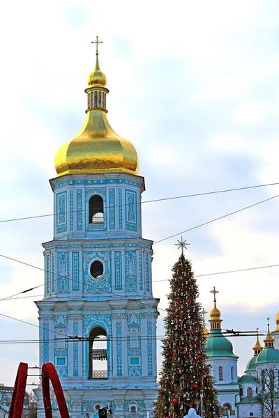 New Year's holiday near St. Sophia Cathedral in Kiev — Stock Photo, Image