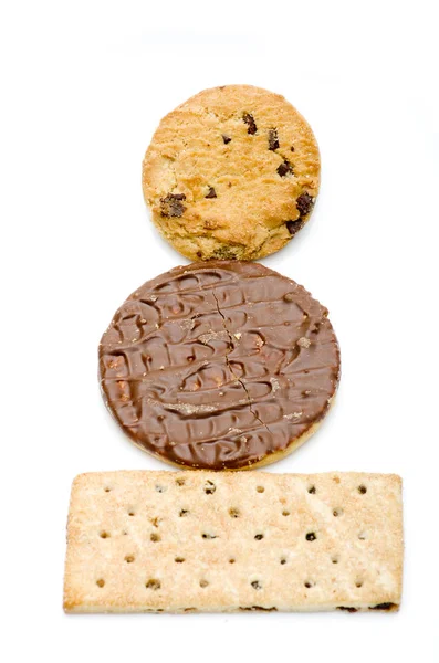 Stack av cookies, kakor med choklad chips russin på vit bakgrund — Stockfoto