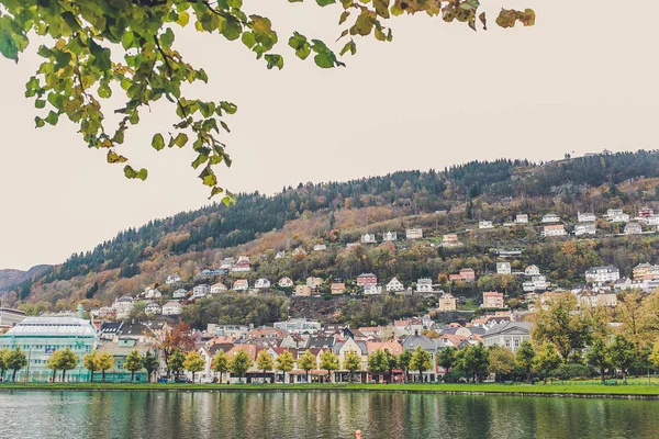 Paesaggio della piccola città — Foto Stock