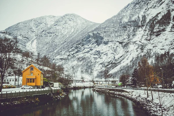 Bella vista sulle montagne — Foto Stock