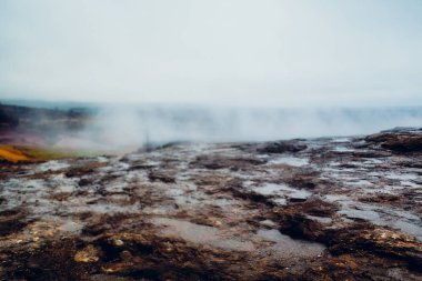 Harika bir yer nerede Şofben sıcak su sütunu atar 