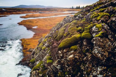 Lav dağ Hills zeminde