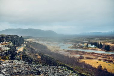 Lav dağ Hills zeminde