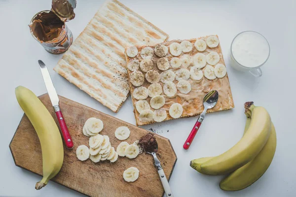 Voorbereiding van bananen taart — Stockfoto