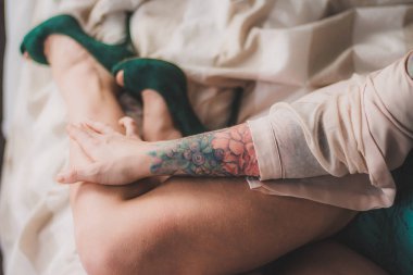 şehvetli genç kadın