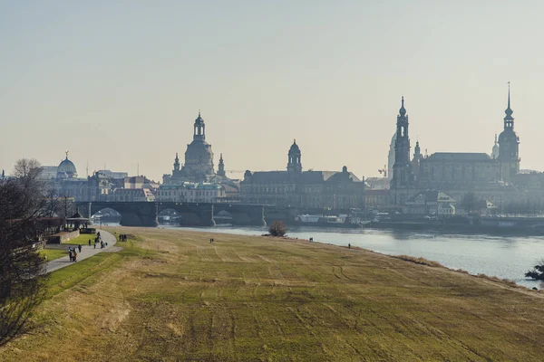 Güzel Tarihi Dresden Şehir Güneşli Anda Almanya — Stok fotoğraf