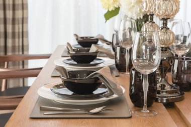 Tablo ahşap yemek masada ayarla