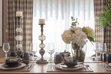 Tablo ahşap yemek masada ayarla