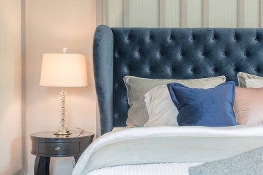 Klasik yatak tarzı ile lüks yatak odası