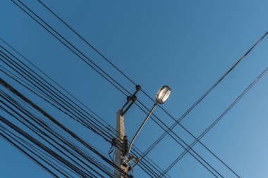 sokak spot ışık, elektrik direği 