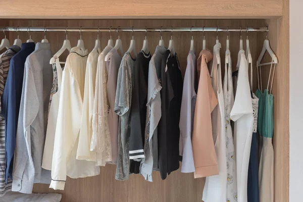 Wooden Closet Clothes Hanging Rail Wardrobe Interior Design — Stock Photo, Image