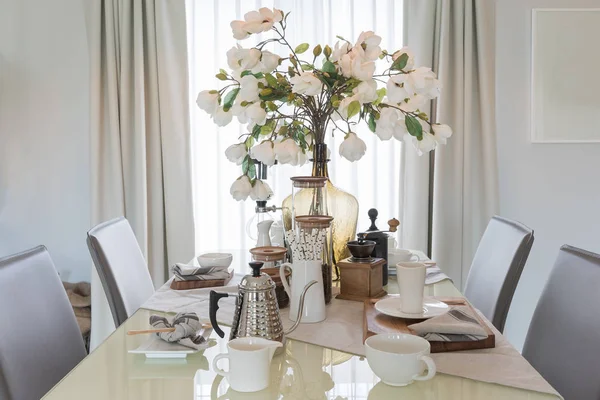 Table set on dining table — Stock Photo, Image