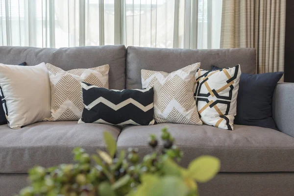 Estilo de sala de estar de lujo con conjunto de almohadas — Foto de Stock