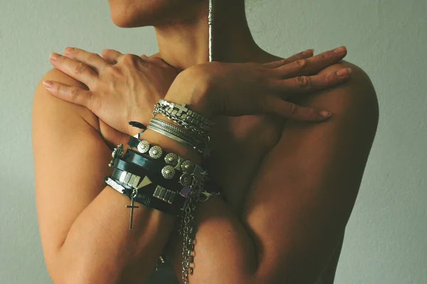 Woman Body Hands Shoulders Showing Unique Handmade Metal Leather Jewelry — Stock Photo, Image