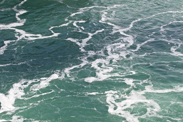 Piękne tło z wodą w pobliżu niesamowite Niagara falls — Zdjęcie stockowe