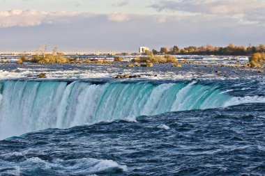 Şaşırtıcı Niagara Şelalesi ile güzel arka plan