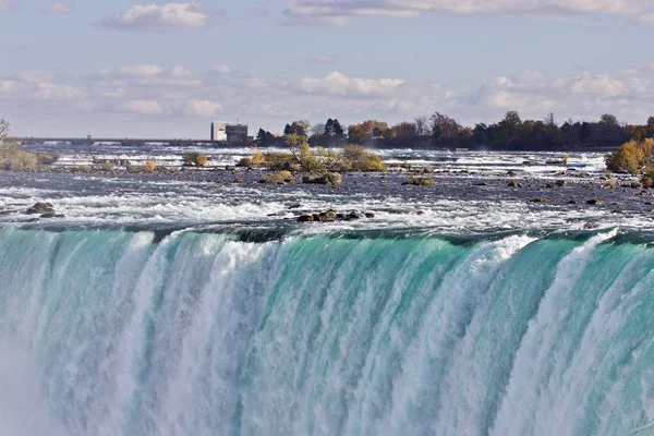 Bella immagine con incredibile potente cascata del Niagara — Foto Stock